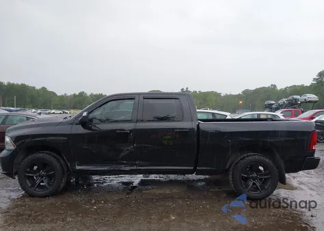 2015 Ram 1500 Sport из США, поврежденный, VIN 1C6RR7UT5FS783816